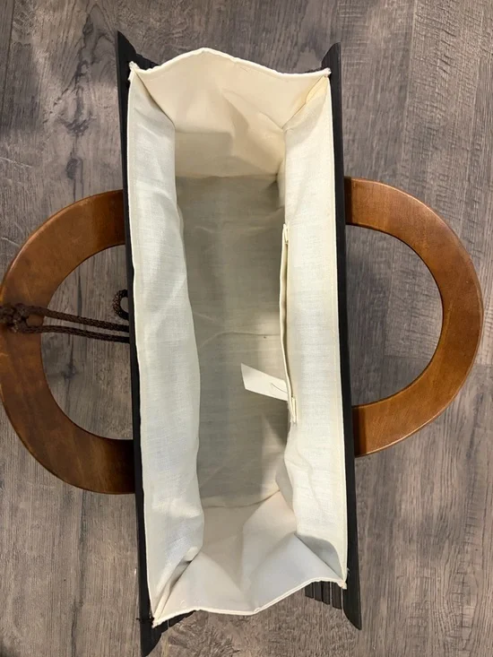 Y2K Woven Bamboo Handbag with Brown Wooden Handles - Picture 3 of 4